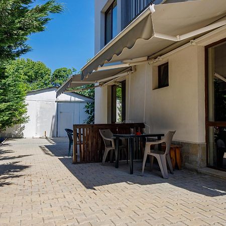 Family Hotel Silitur Ahtopol Extérieur photo