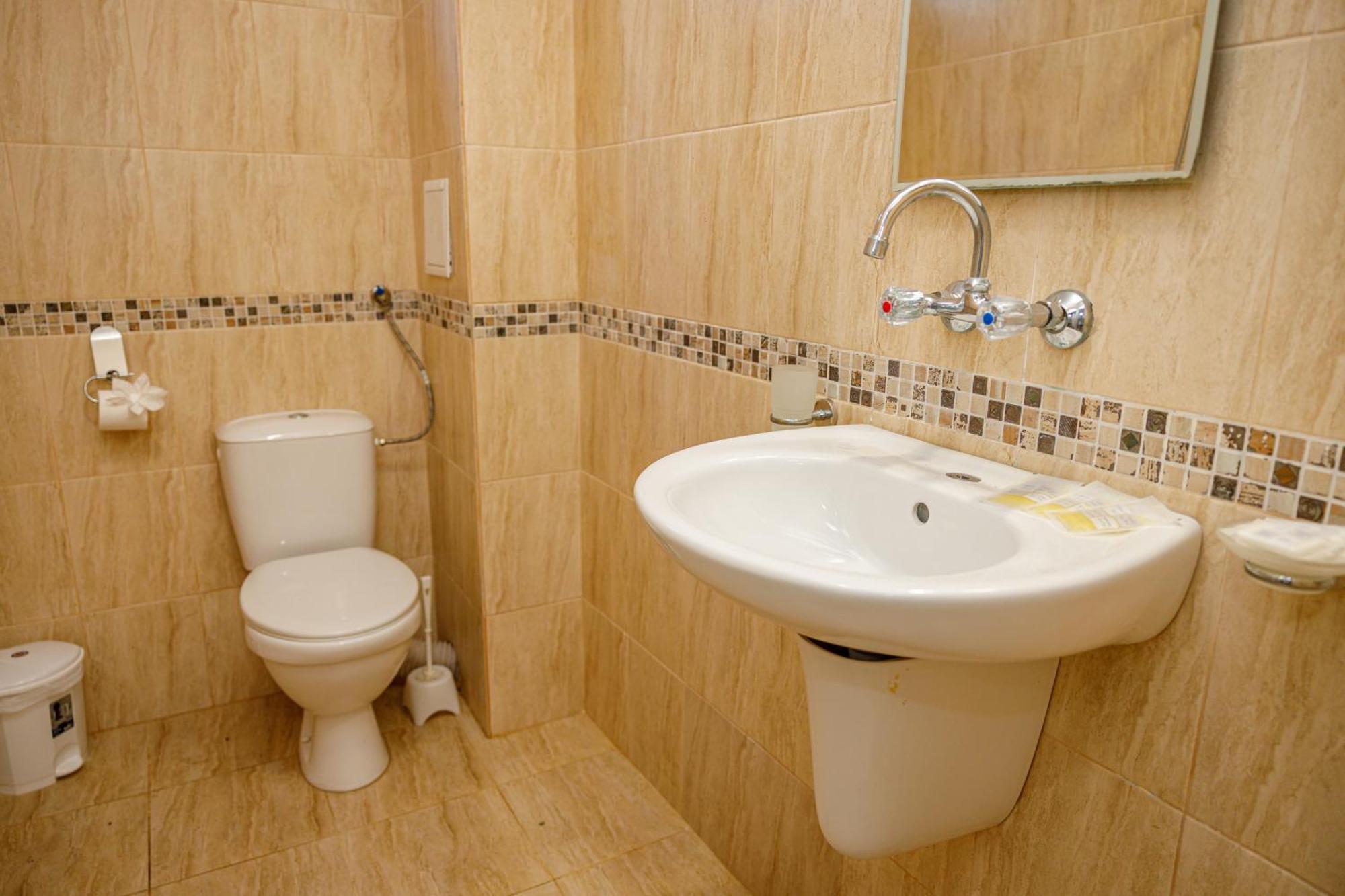 Family Hotel Silitur Ahtopol Extérieur photo