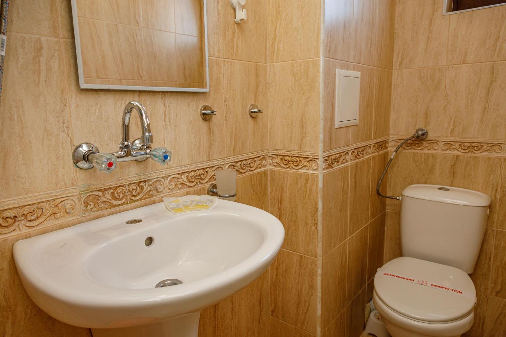 Family Hotel Silitur Ahtopol Extérieur photo